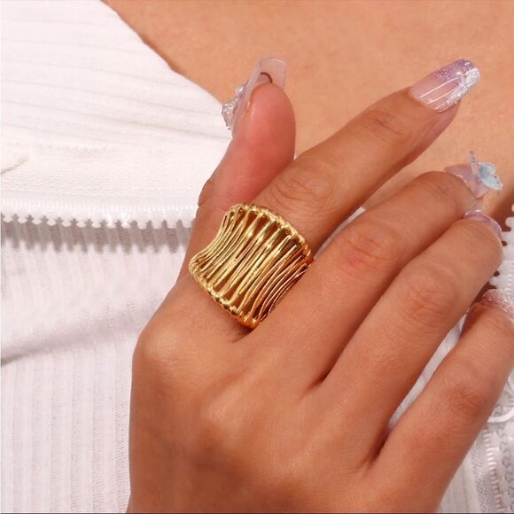 #34 Woven Gold Adjustable Ring - Picture 1 of 9